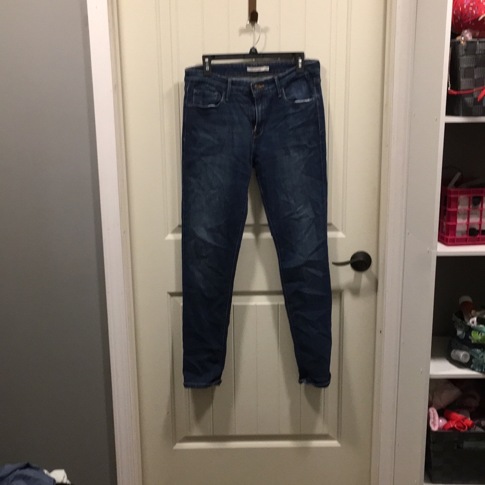 Levi Strauss Mid Rise Skinny 12